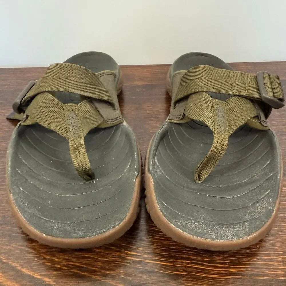 Keen Mens SOLR (Sand. Ocean. Lake. River) army green nylon strap sandal size 10